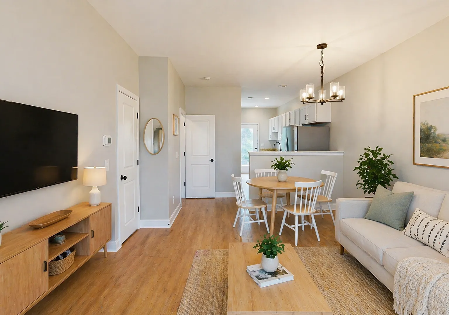 Columbia, TN Two Bedroom Townhome With Flex Room! — Photo 2