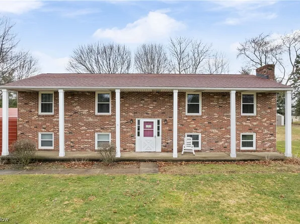 12767 Bluebell Ave NE, Hartville, OH 44632