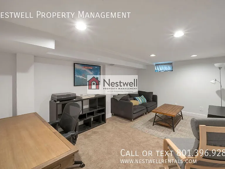 951 W Signora Dr — Photo 17