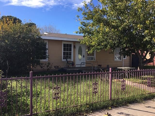 1st image of 2913 N Tom Green Ave