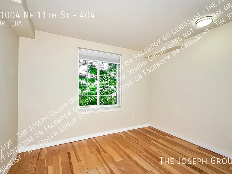 11004 NE 11th St #404 — Photo 10