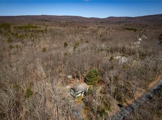 51 Stonybrook Rd, Pine Bush, NY 12566