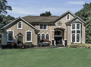 55 Condit Rd, Mountain Lakes, NJ 07046