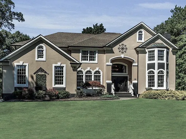 55 Condit Rd, Mountain Lakes, NJ 07046