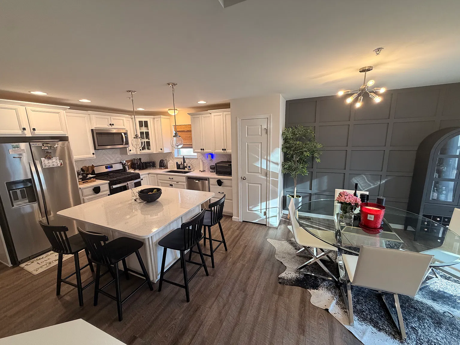 3 bed, 1820 sqft, $3,250 — Photo 3
