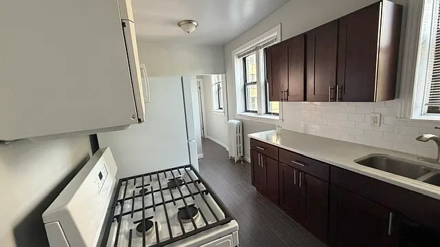 5521 S Everett Ave #21-2N — Photo 3