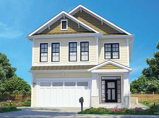 1943 Leonard Rd, Falls Church, VA 22043