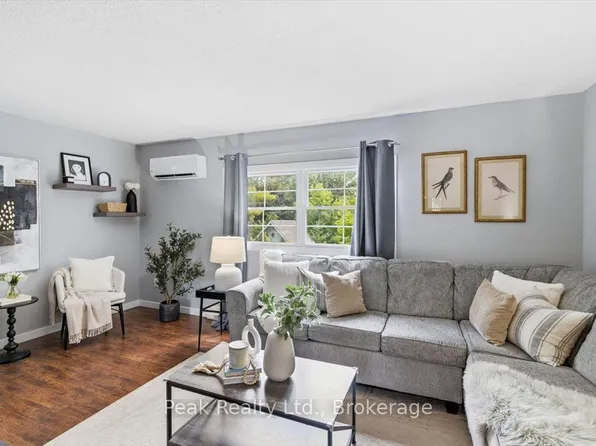 1673 Applewood Cres, Peterborough, ON K9K 1N3