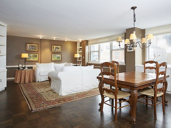 2nd image of 200 E 58th St APT 18B