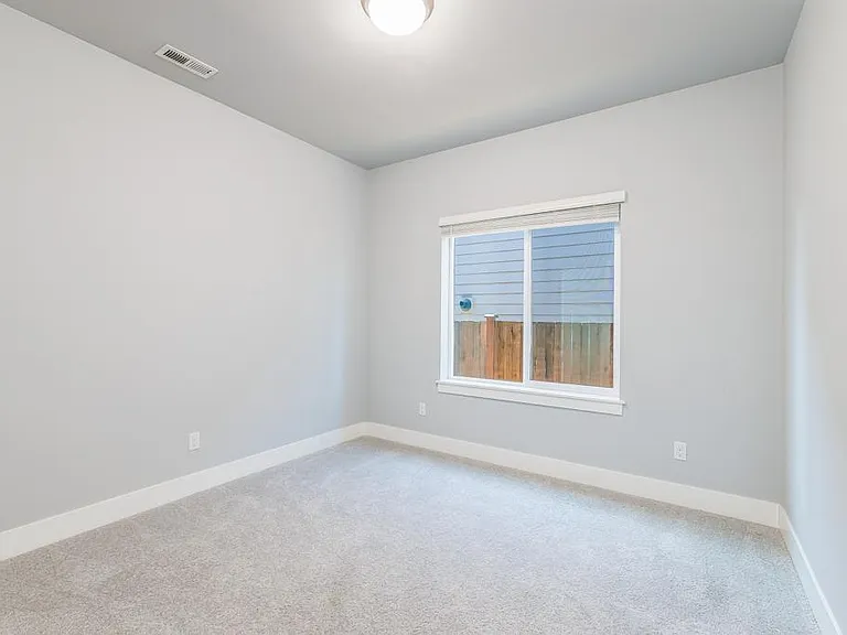 4429 213th St SE — Photo 12