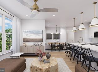 9475B Sprague Ave #3, Fairfax, VA 22031