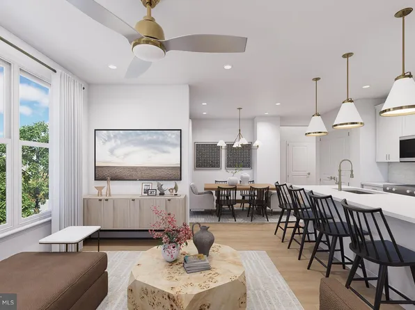 9475B Sprague Ave #3, Fairfax, VA 22031