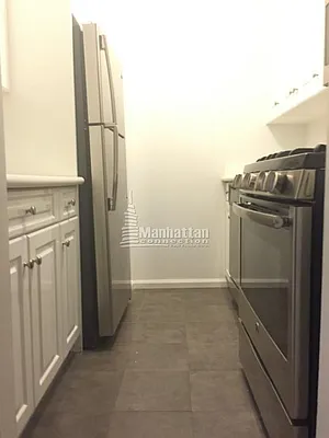 Rented by Manhattan Connection | media 26