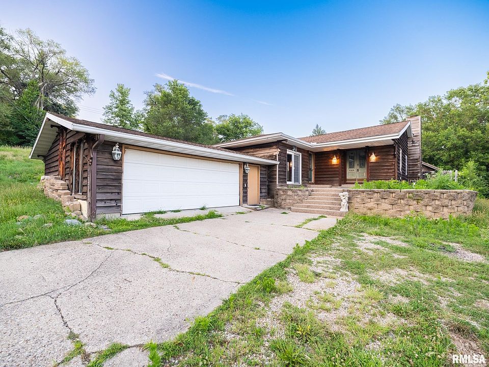1st image of 132 Greenlawn Ct
