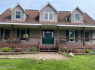 214 Veeder Rd, Fonda, NY 12068