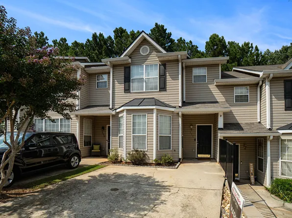 210 Brentwood Dr, Newnan, GA 30263