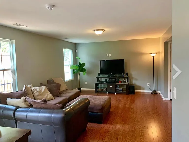 5082 Cobblestone Creek Dr — Photo 6