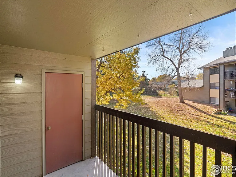 925 Columbia Rd #122 — Photo 25