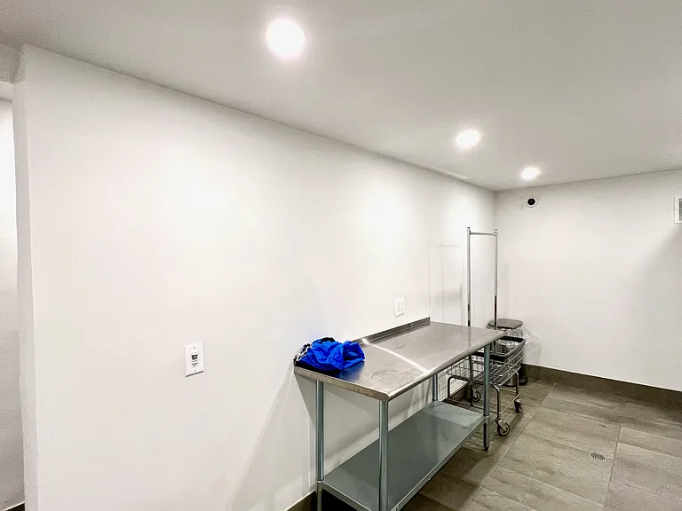 165 Concord St #3F — Photo 14