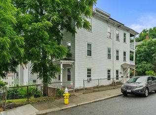 20 Rodney St, Worcester, MA 01605
