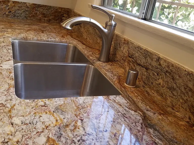 1607 S Sierra Bonita Ave — Photo 6