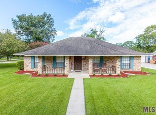 5036 Cross Keys Dr, Baton Rouge, LA 70817
