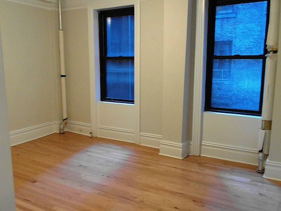2nd image of 158 W 81st St APT 1