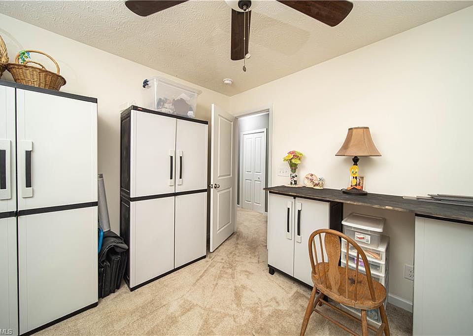 1st image of 170 Bellflower Way #9