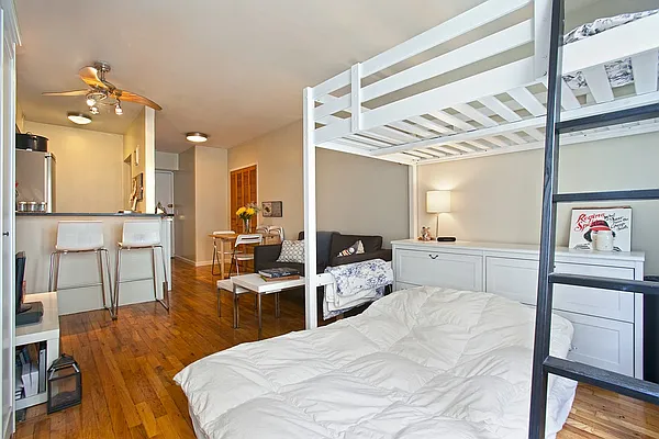 Rented by LG Fairmont Group | media 46