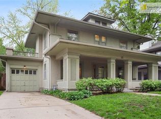 11 E Winthrope Rd, Kansas City, MO 64113