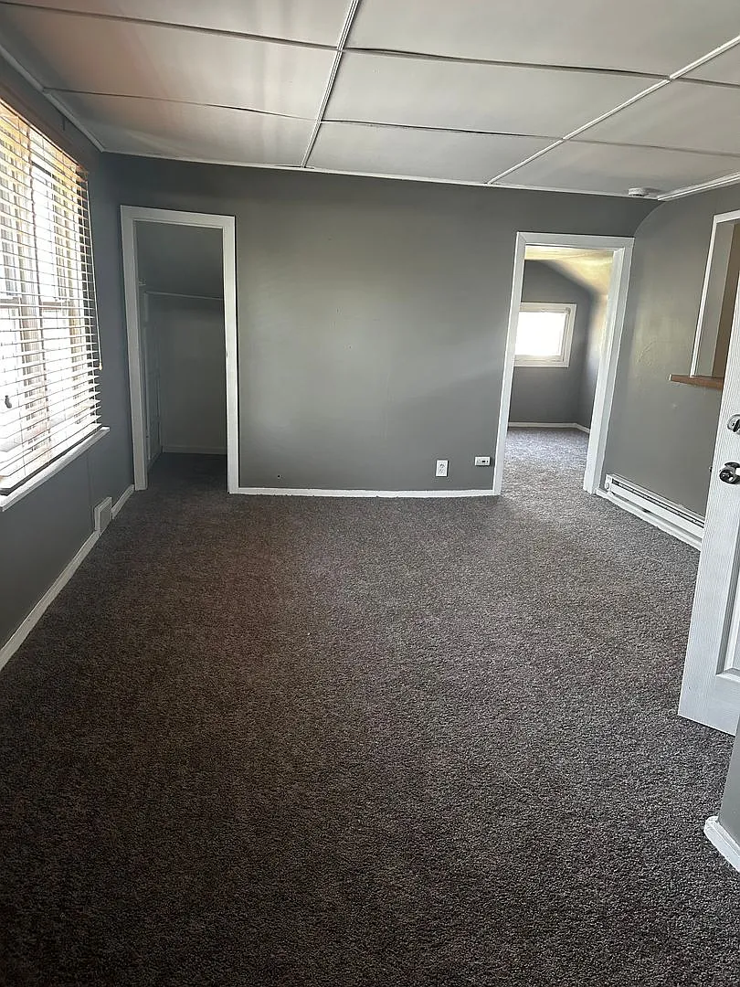 Building Photo - 218 Academy