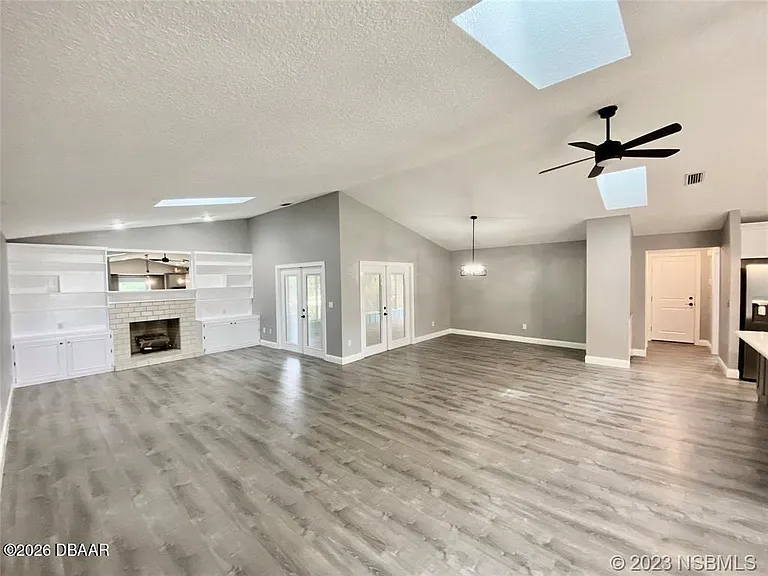 1031 Club House Blvd — Photo 20