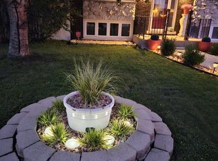 8032 W 99th St, Palos Hills, IL 60465