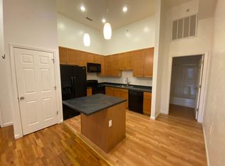 115 W Washington St APT 2D, Kirksville, MO 63501