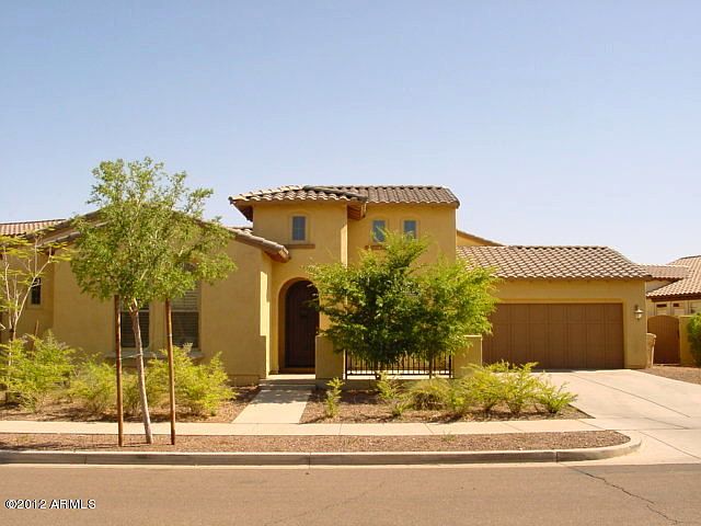 1st image of 20463 W Crescent Dr