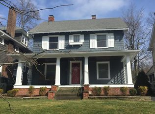 2217 Kerrwood Rd, Cleveland Heights, OH 44118