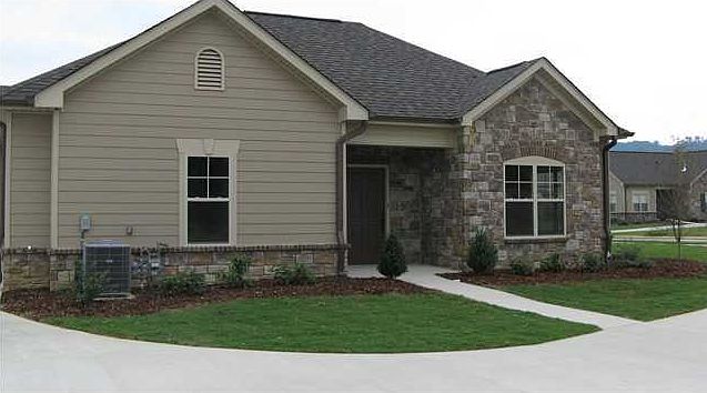 1st image of 1432 Sedgefield Dr #18C