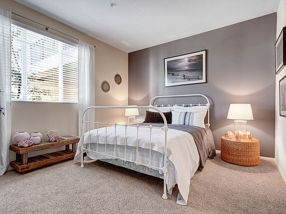 Lots of Light and Plush Carpeting Make this a wonderful second bedroom