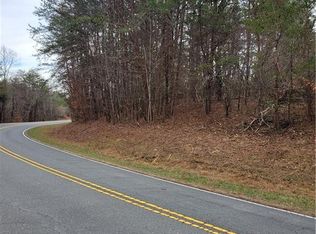 1779 Bowen Rd, Pinnacle, NC 27043