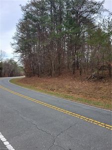 1779 Bowen Rd, Pinnacle, NC, 27043