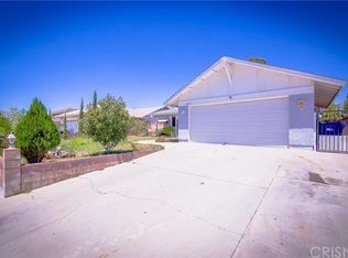 39012 Vananbev Way, Palmdale, CA 93551
