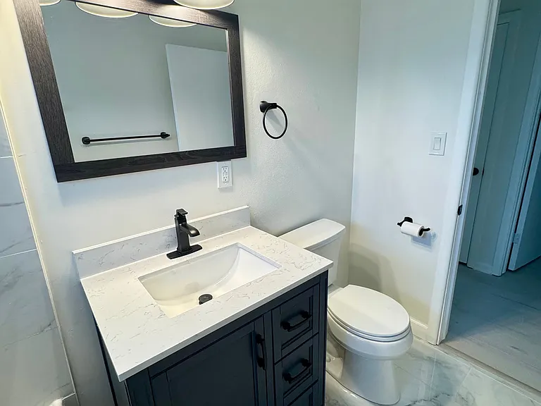 7233 W Lakefield Dr #4 — Photo 8