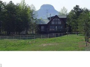 1450 E Old Phillips Rd, Pinnacle, NC 27043