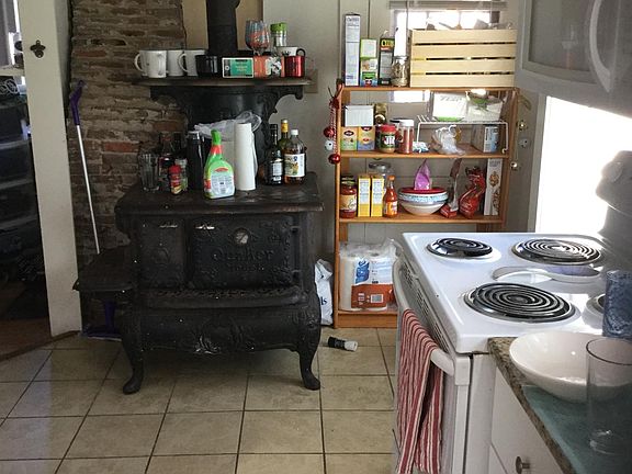 Kitchen decorative antique stove