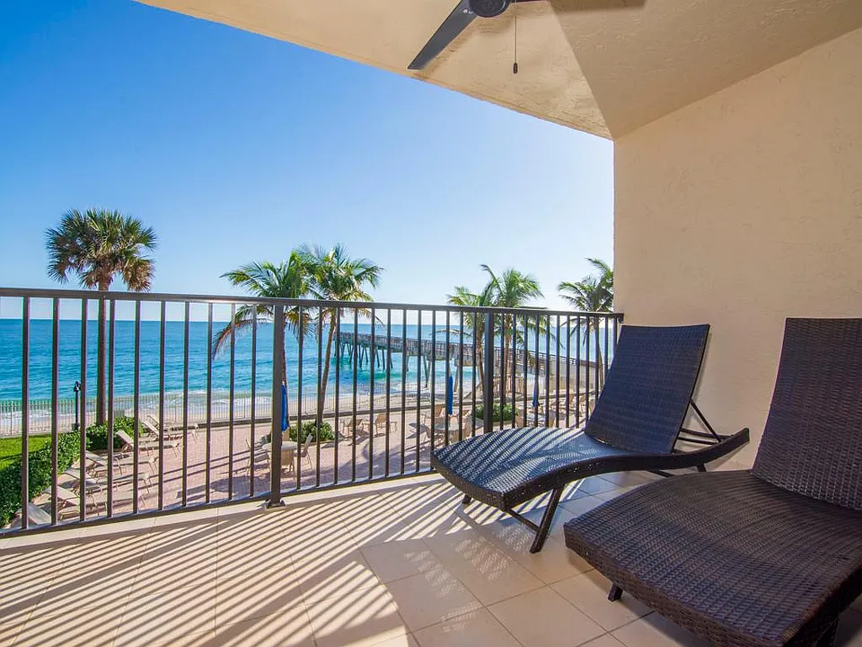 4800 Highway A1A #209