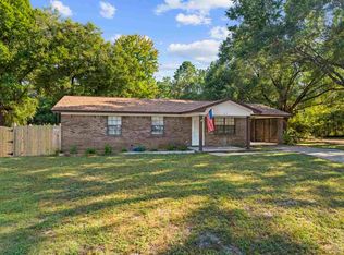 215 Aza Pl, Crestview, FL 32539