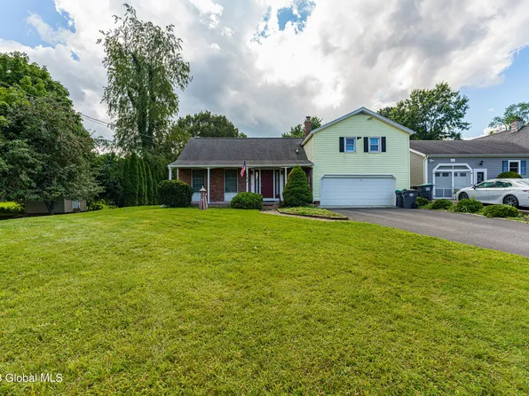 11 Hilda Court, Troy, NY 12180