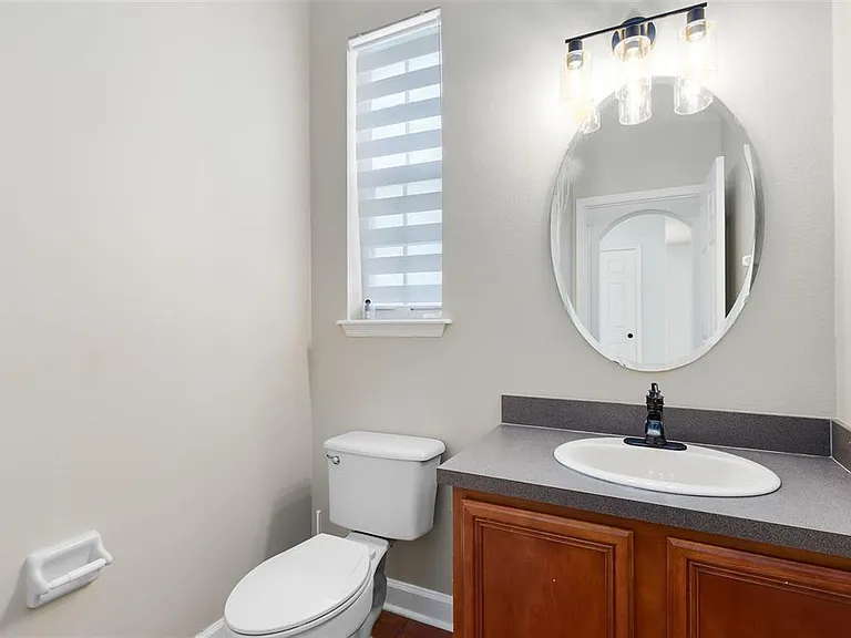 3813 Goldenglow Dr — Photo 25