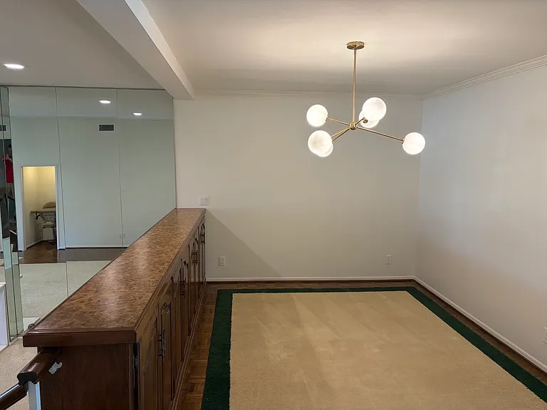 914 Palo Verde Ave — Photo 3