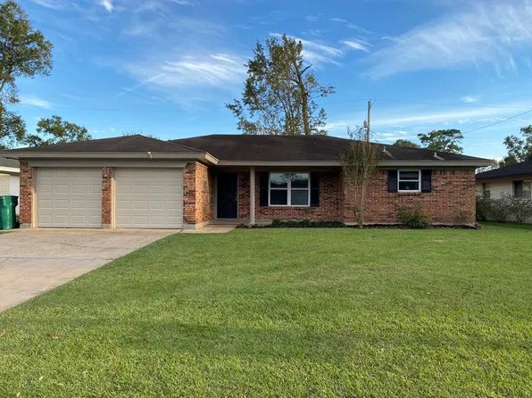 1907 W Kirby Ave, Orange, TX 77632